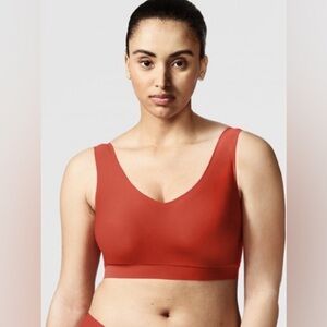 Chantelle SoftStretch Padded V-Neck Bra